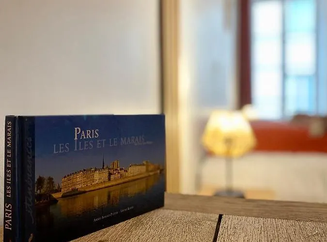 Cite Gastro. / Centre 아파트 디종