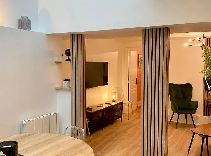 アパート Cite Gastro. / Centre *