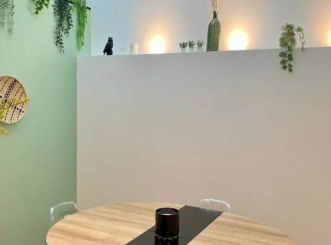 アパート Cite Gastro. / Centre ディジョン